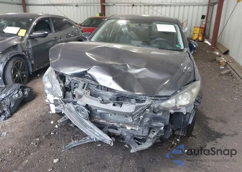 2015 Mazda Mazda3 I Sport z USA, uszkodzony, nr VIN 3MZBM1U75FM124181